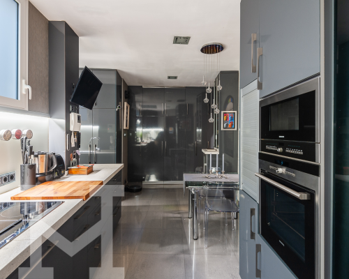 2403-Home Stories-Marques Sotelo_9-143-HDR+marca